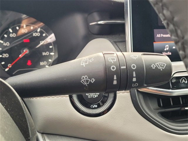 Used 2023 Jeep Compass Limited image 17