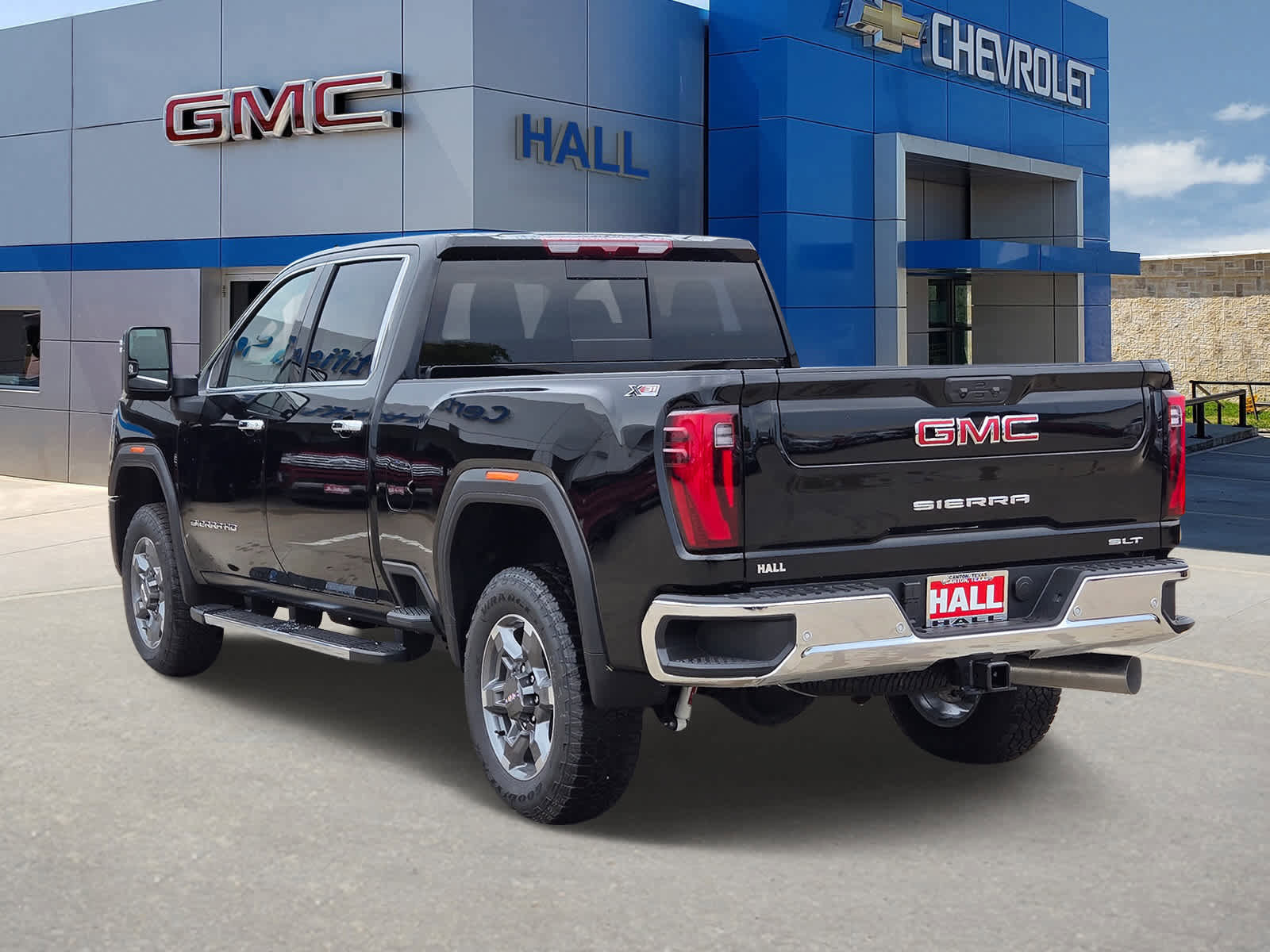 New 2025 GMC Sierra 2500 SLT image 3
