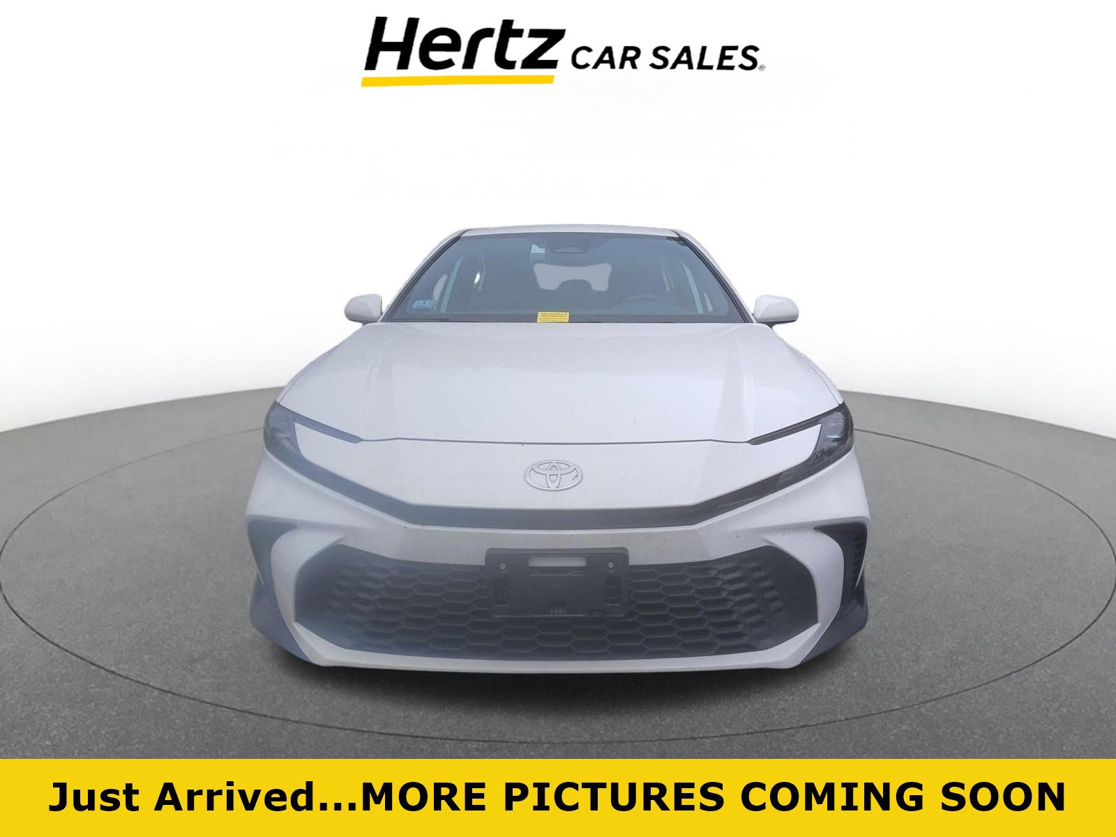 Used 2025 Toyota Camry SE