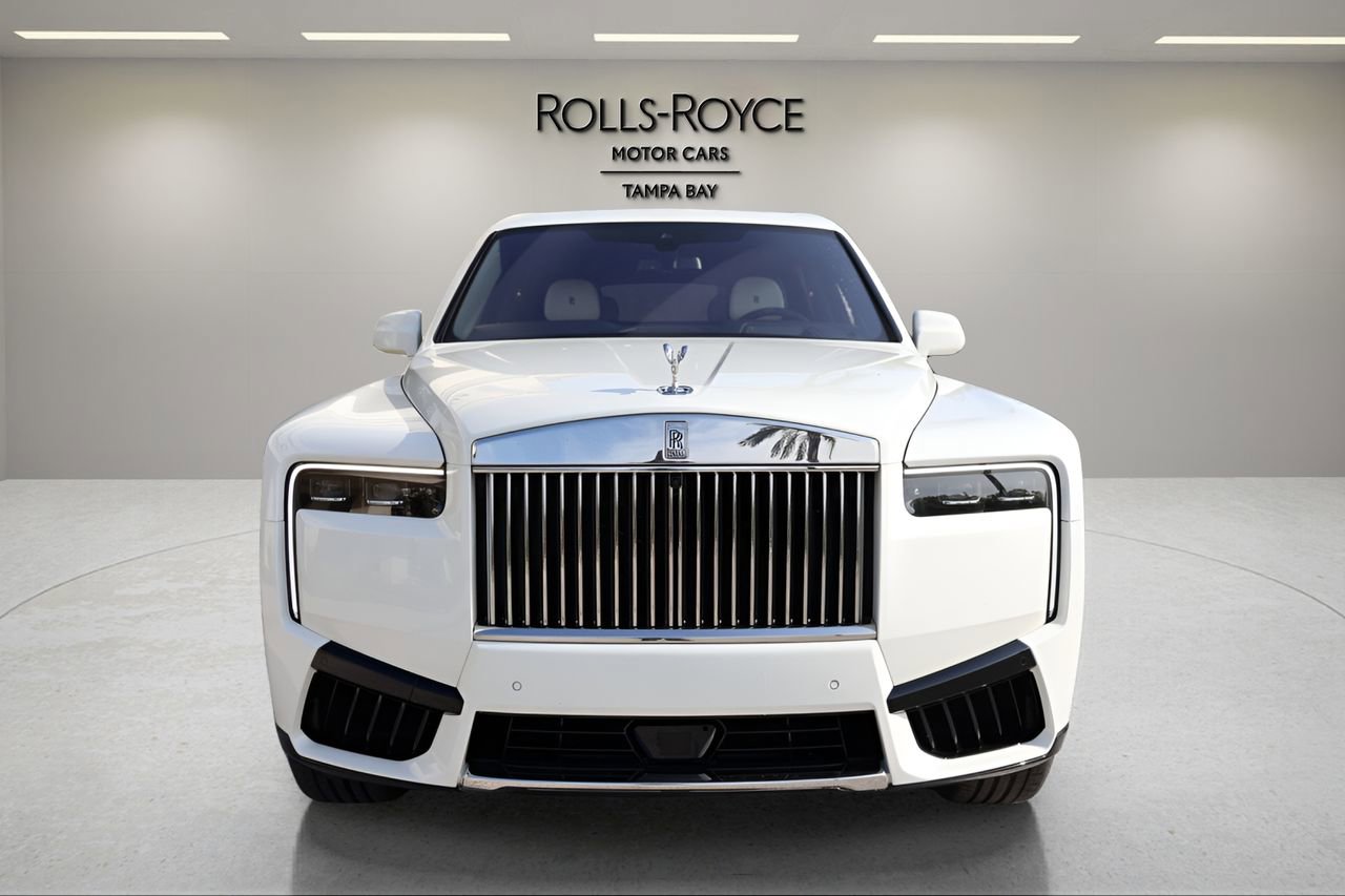 New 2026 Rolls-Royce Cullinan image 9