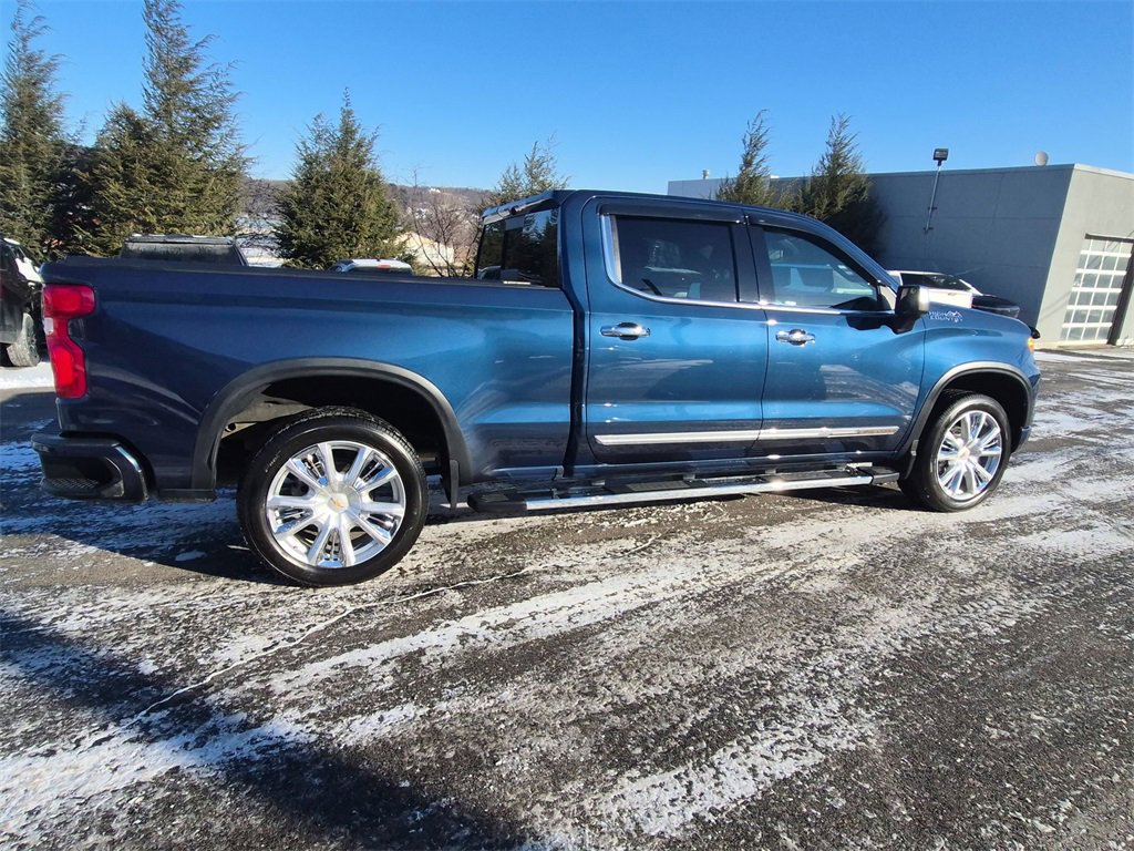 Used 2022 Chevrolet Silverado 1500 High Country image 16