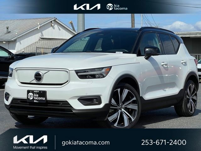 Used 2021 Volvo XC40 P8 Recharge w/ Advanced Package image 1