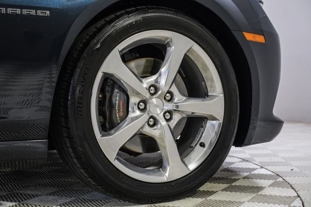Used 2014 Chevrolet Camaro SS w/ RS Package RWD image 58