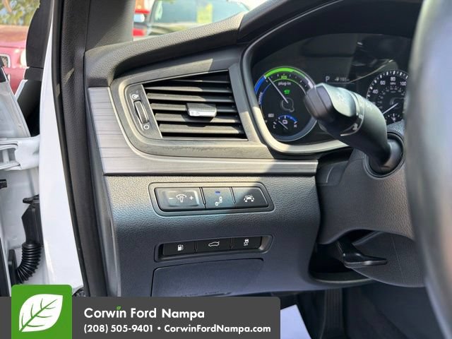 Used 2019 Hyundai Sonata Limited FWD image 13