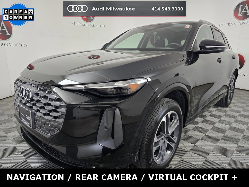 Certified 2025 Audi Q5 Premium w/ Convenience Package image 5