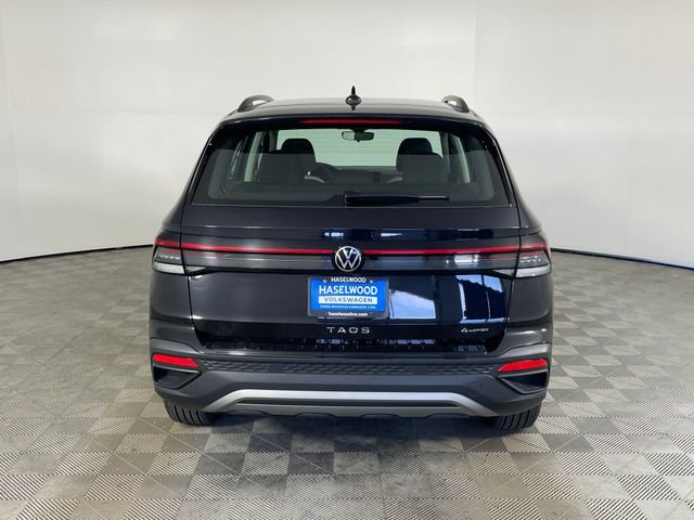 Used 2025 Volkswagen Taos S AWD/4WD image 14