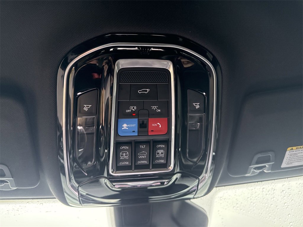 Used 2021 Jeep Grand Cherokee L Overland image 39