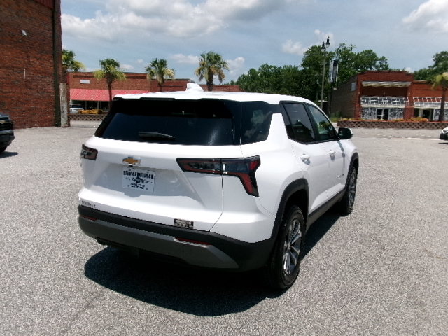 Used 2026 Chevrolet Equinox LT w/ Convenience Package II FWD image 3