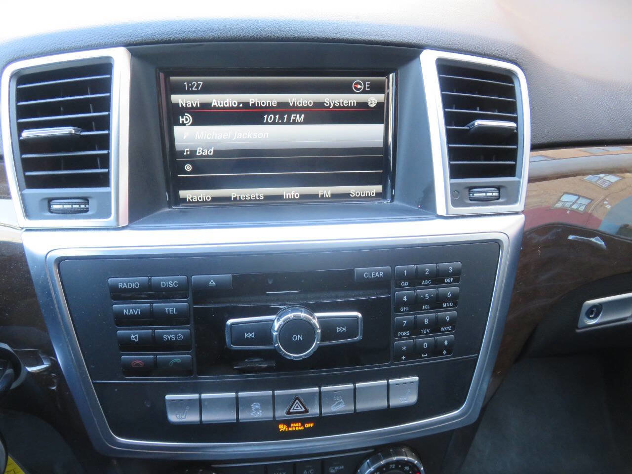 Used 2015 Mercedes-Benz ML 350 4MATIC image 19