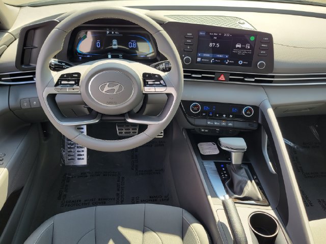 New 2026 Hyundai Elantra Sport FWD image 6