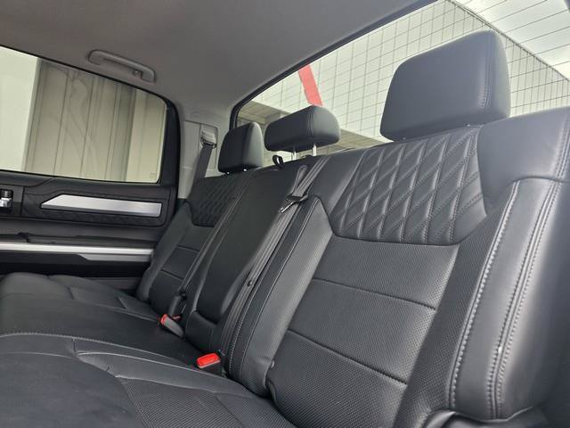 Used 2016 Toyota Tundra Platinum AWD/4WD image 25