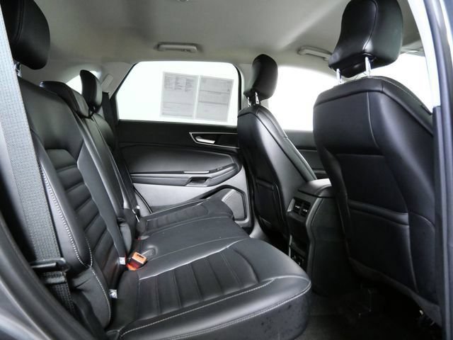 Certified 2024 Ford Edge SEL w/ Convenience Package AWD/4WD image 12
