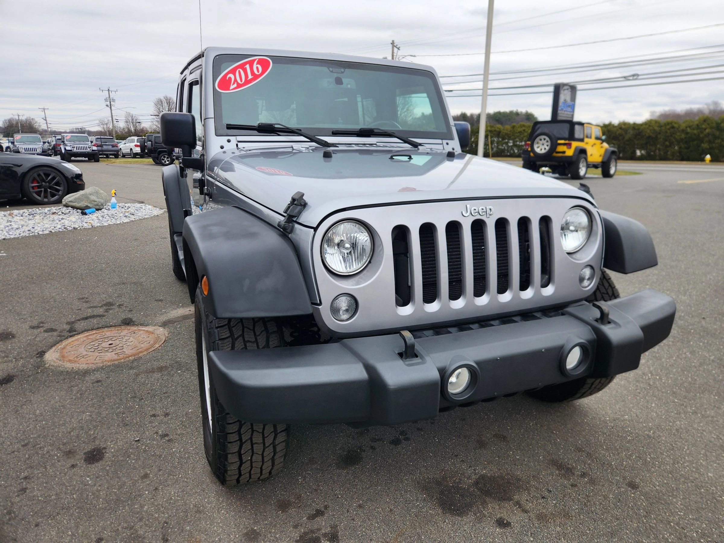 Used 2016 Jeep Wrangler Unlimited Sport w/ Quick Order Package 24S AWD/4WD image 22