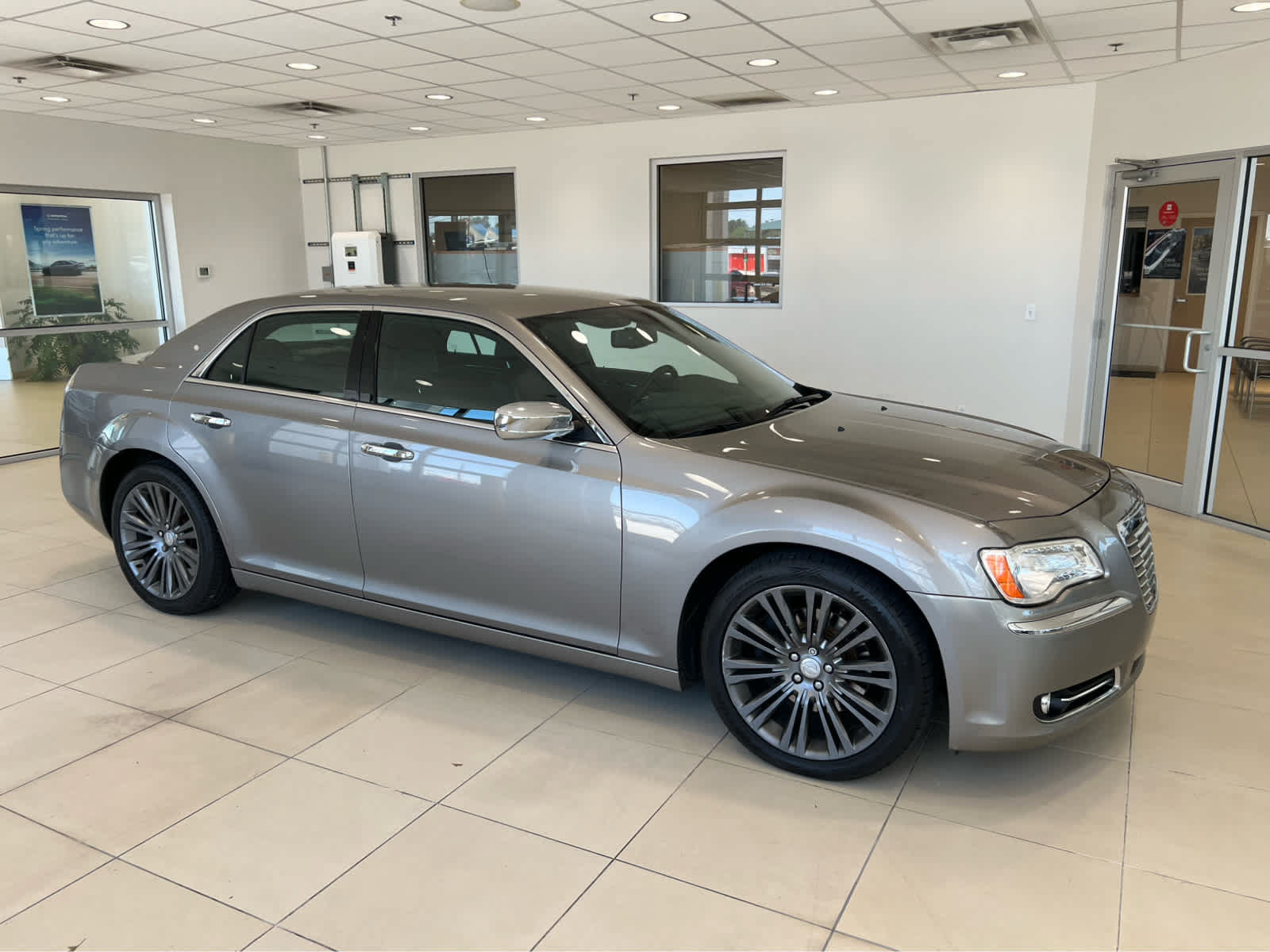 Used 2014 Chrysler 300 C