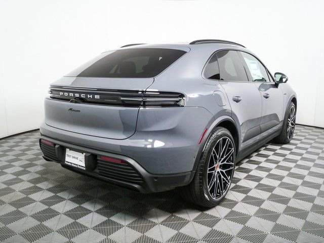 New 2026 Porsche Macan Electric image 29