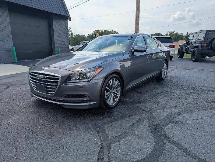 Used 2015 Hyundai Genesis 3.8 w/ Option Group 03 AWD/4WD image 2