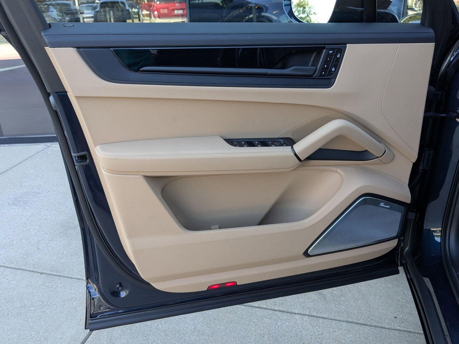 New 2026 Porsche Cayenne GTS image 13