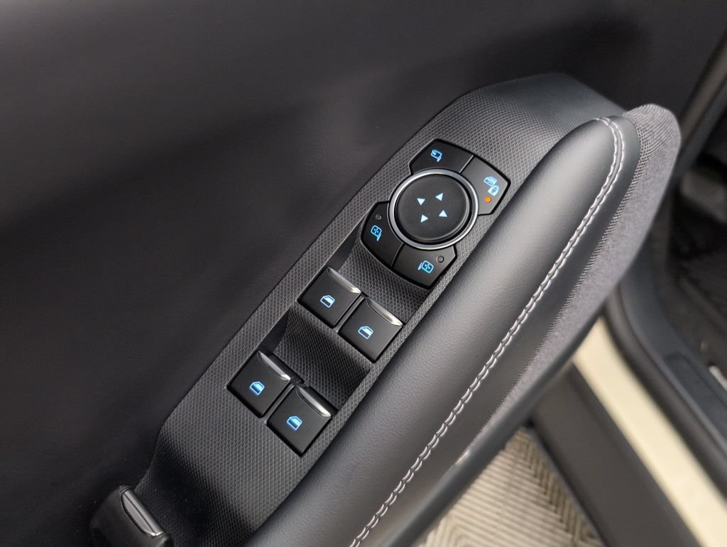 Used 2025 Ford Mustang Mach-E Premium RWD image 34