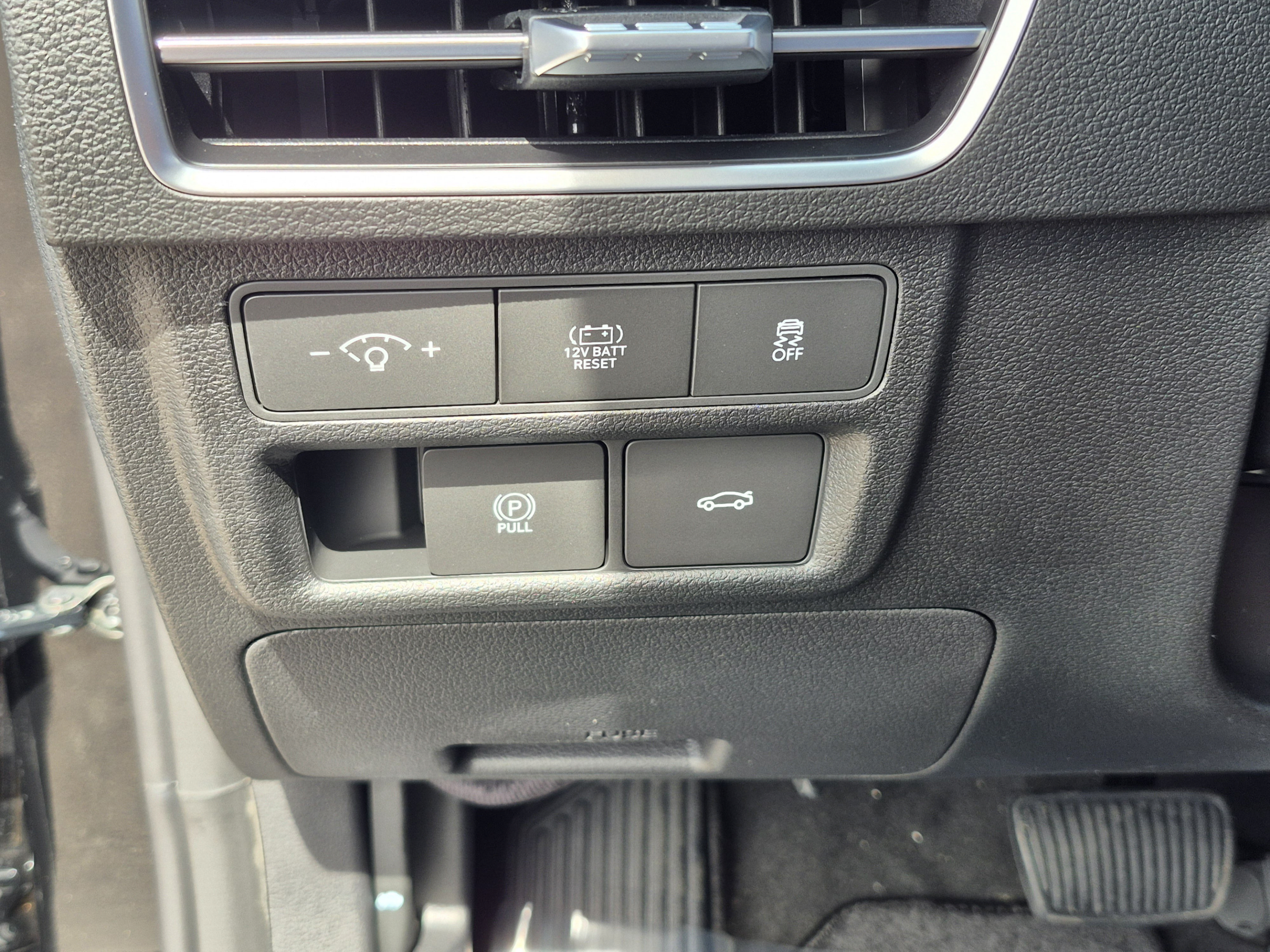 New 2026 Hyundai Sonata SEL FWD image 28
