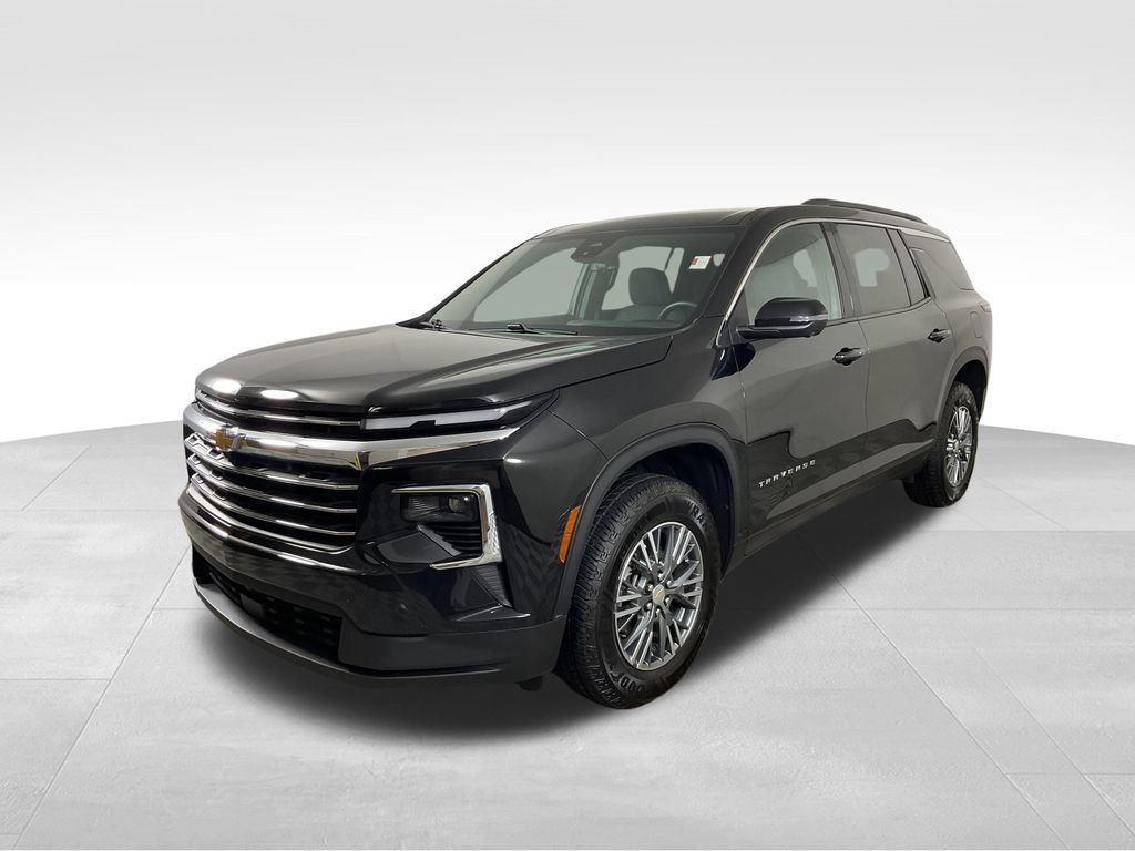 Used 2024 Chevrolet Traverse LT AWD/4WD image 4