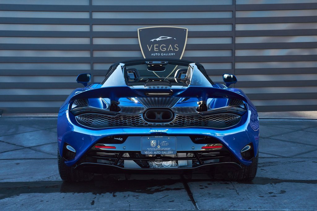 Used 2026 McLaren 750S Spider image 21
