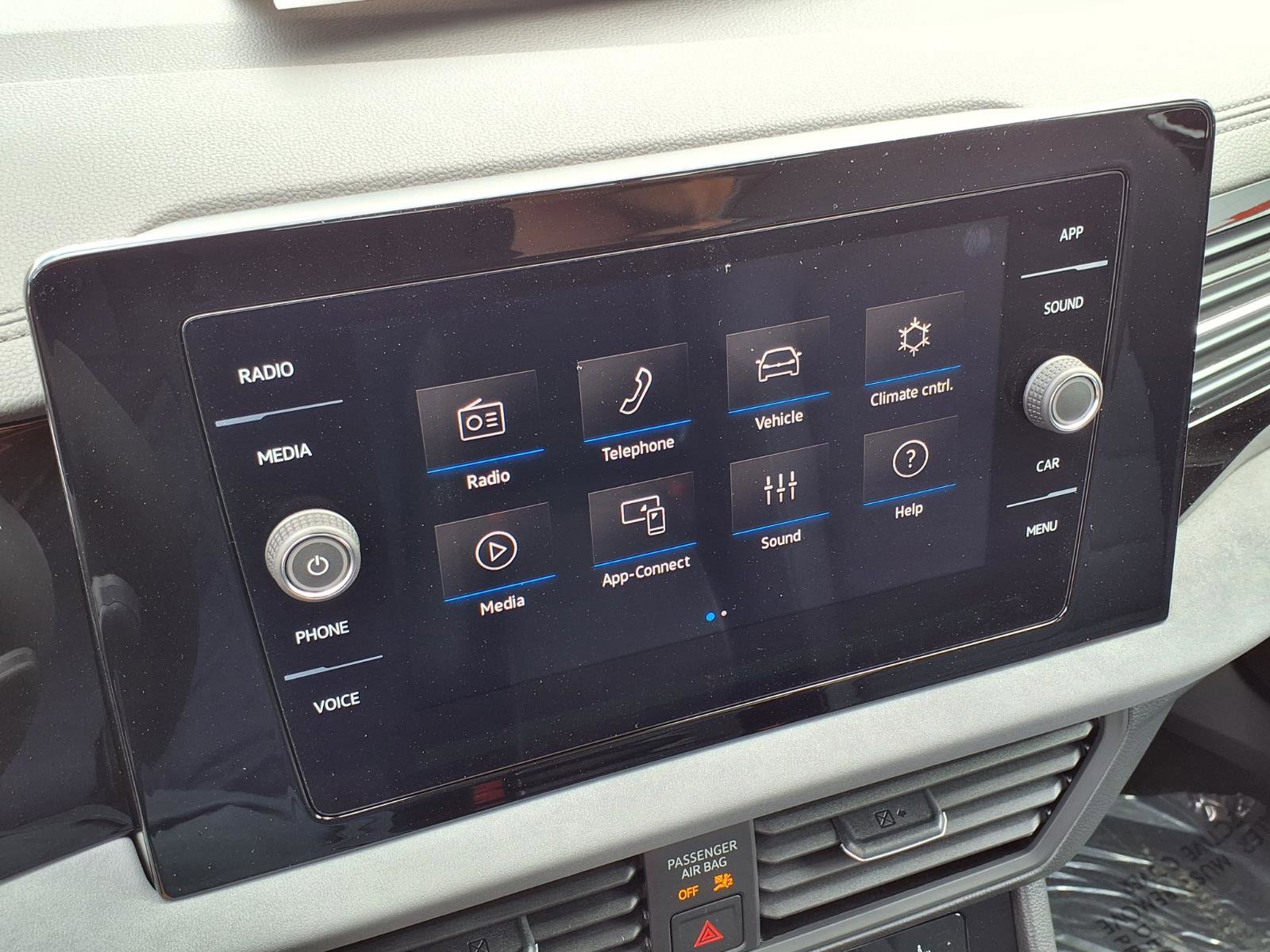 New 2026 Volkswagen Jetta SE image 16