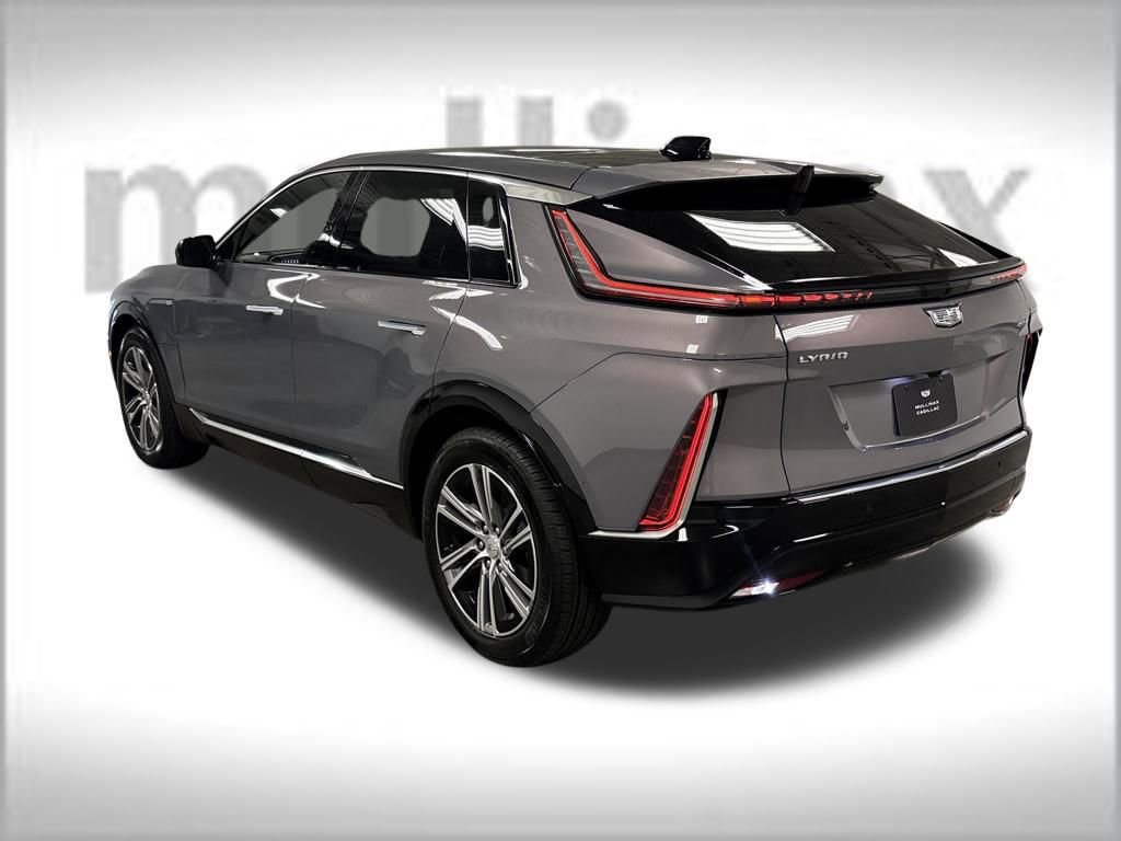 New 2026 Cadillac Lyriq Premium Luxury image 17