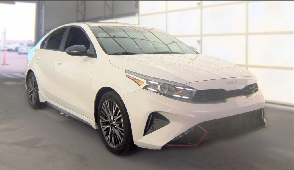 Used 2024 Kia Forte GT-Line w/ GT-Line Premium Package FWD image 4