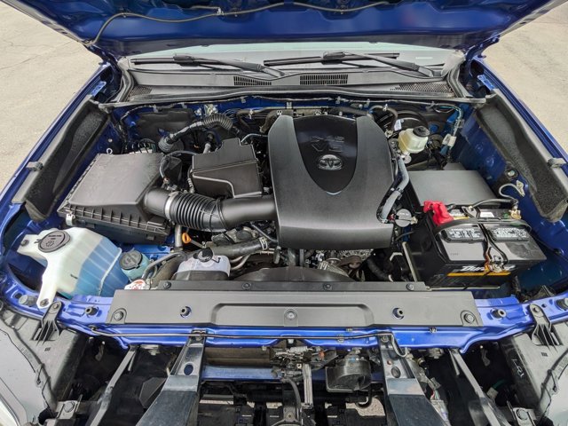 Used 2022 Toyota Tacoma Limited image 28