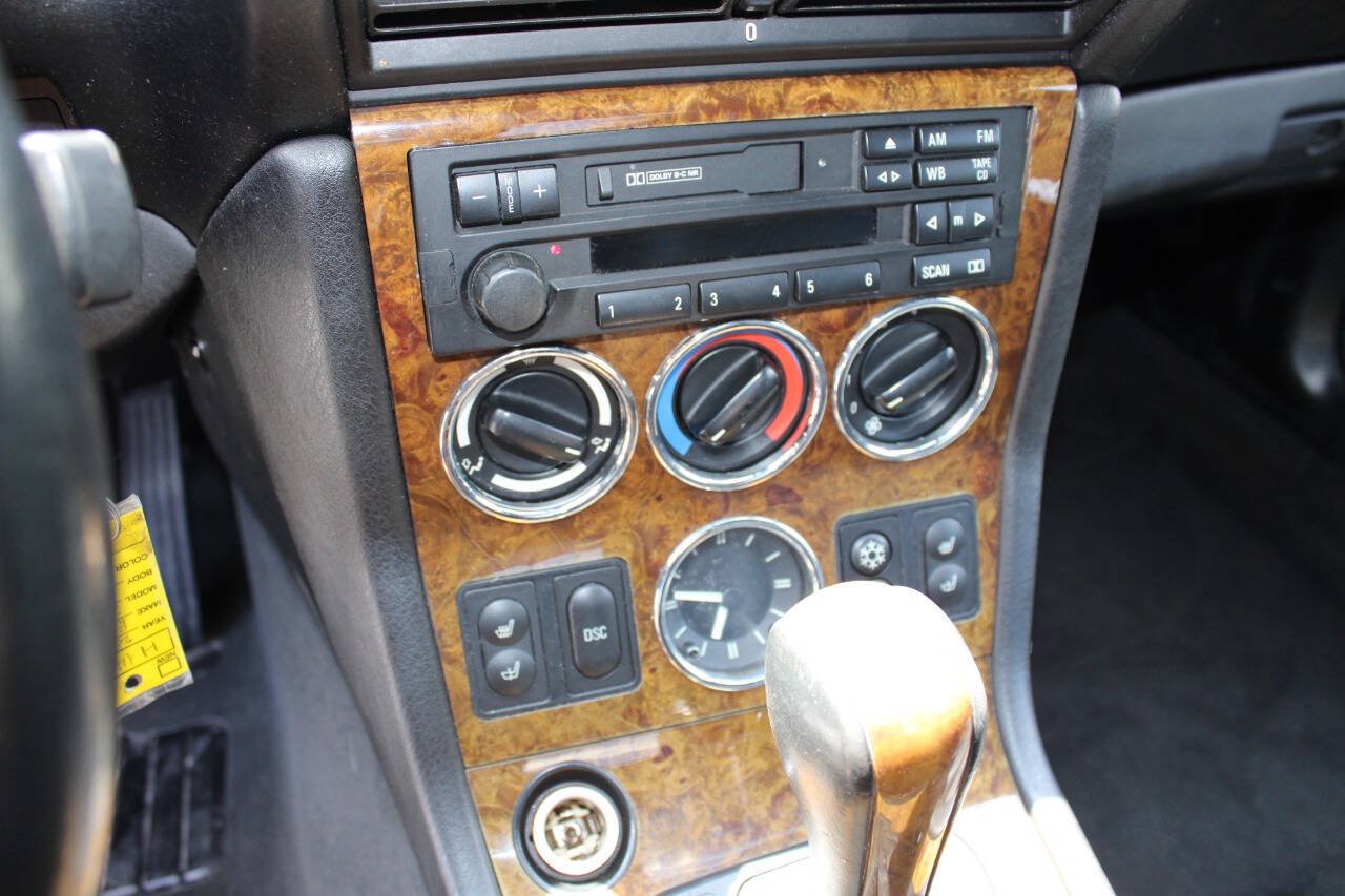 Used 2002 BMW Z3 3.0i RWD image 15