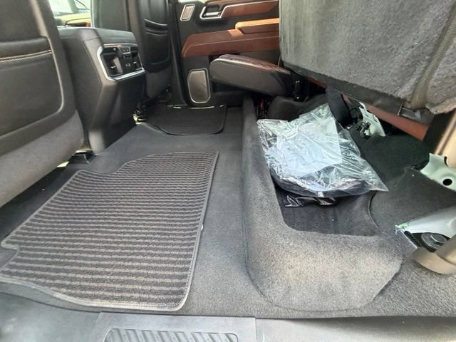 Used 2025 GMC Sierra 2500 Denali Ultimate w/ Max Trailering Package AWD/4WD image 28