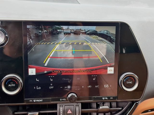 Used 2024 Lexus NX 250 FWD w/ Towing Package (2000 Lbs) image 13