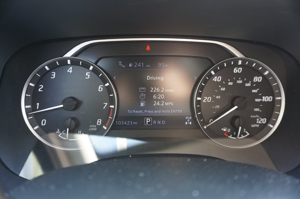 Used 2023 Nissan Frontier SV w/ SV Convenience Package AWD/4WD image 6