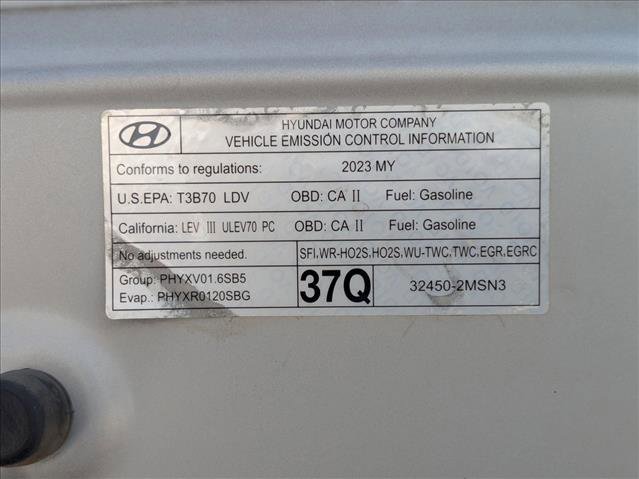 Used 2023 Hyundai Venue SEL FWD image 22
