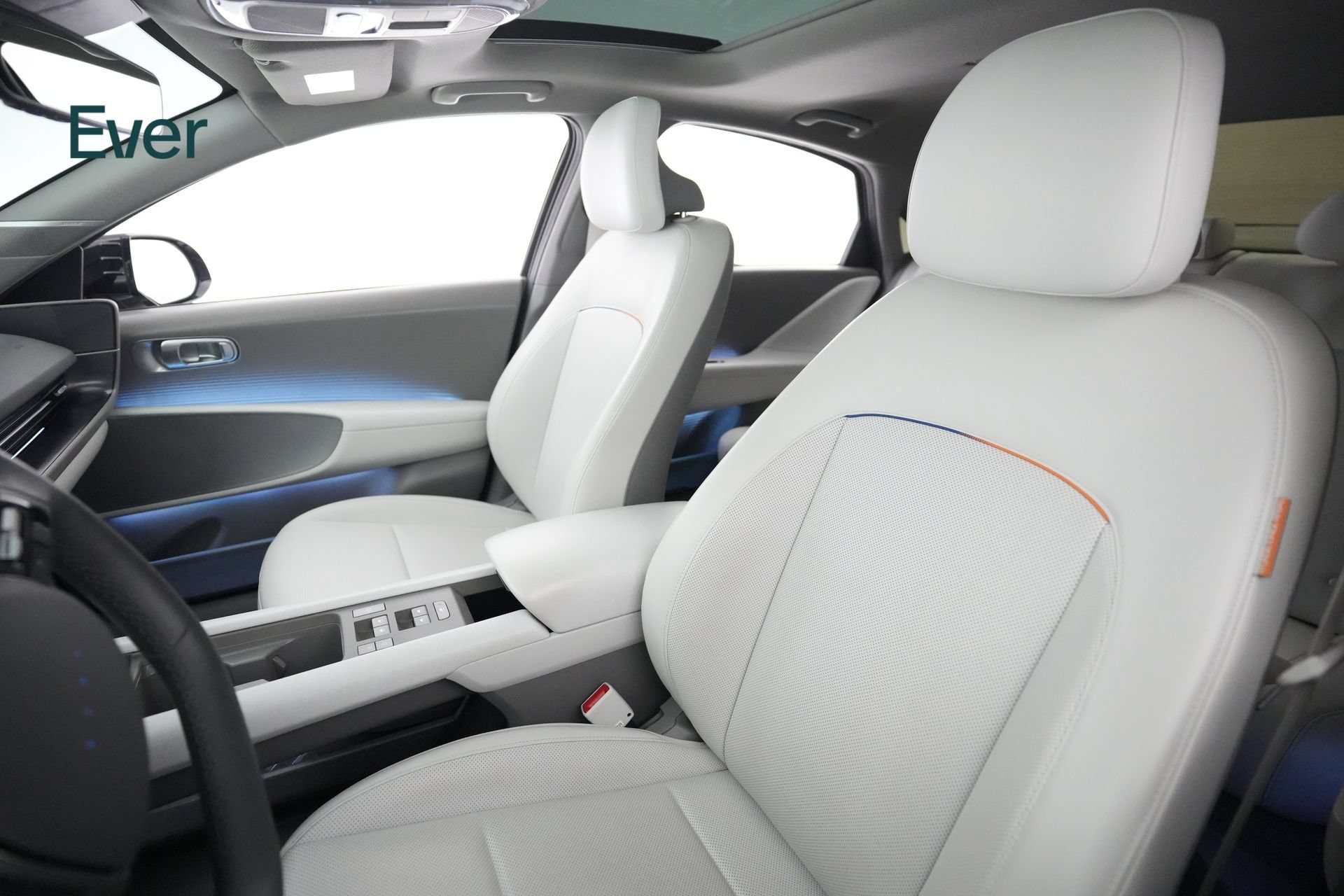 Used 2024 Hyundai Ioniq 6 Limited RWD image 4