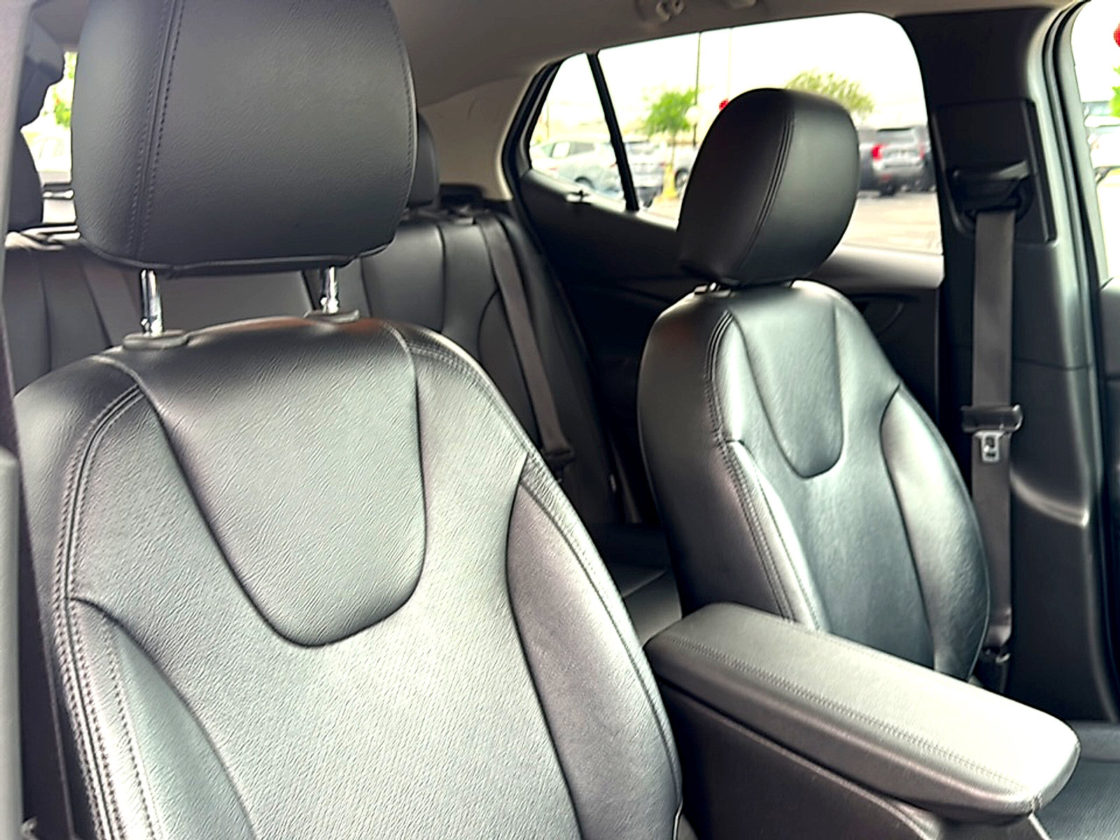 Used 2020 Buick Encore GX Preferred image 24