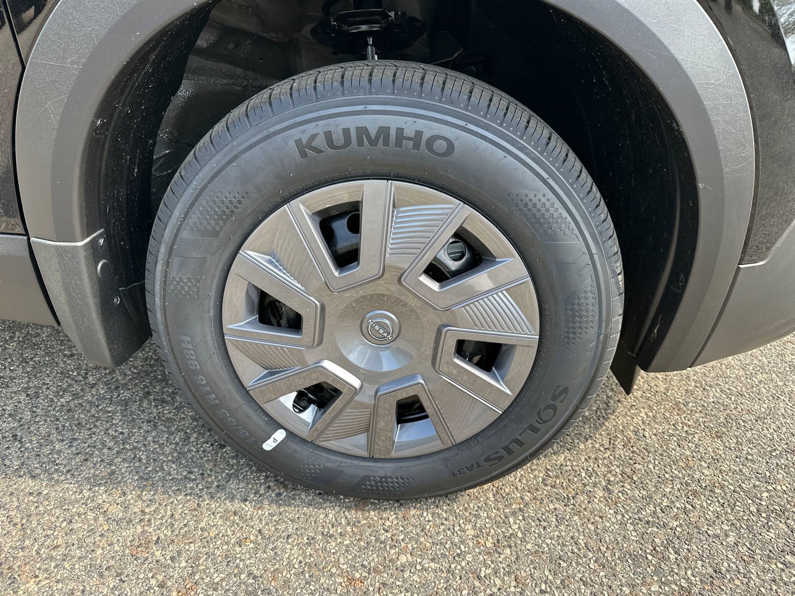 New 2026 Nissan Kicks S image 10