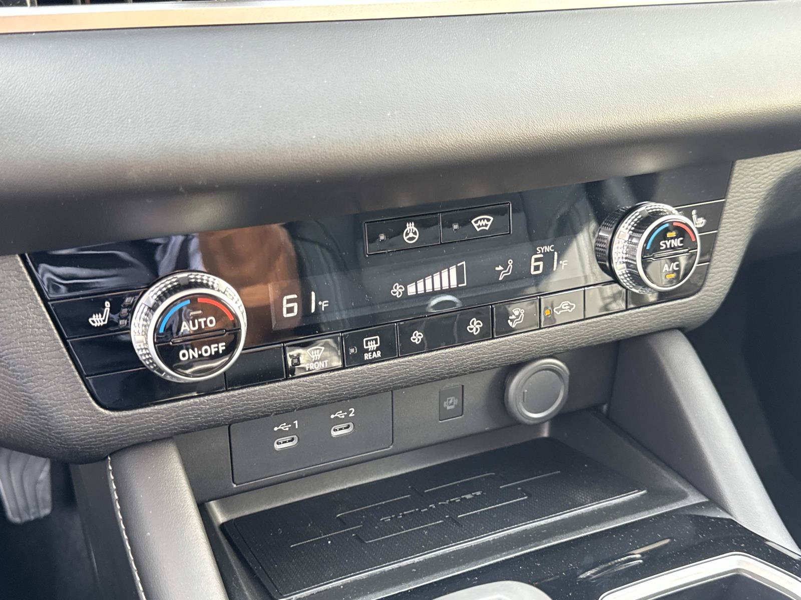 New 2026 Mitsubishi Outlander AWD image 23