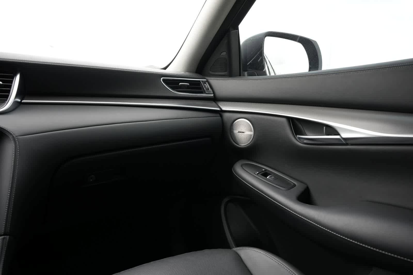 Used 2023 INFINITI QX50 Luxe FWD image 8