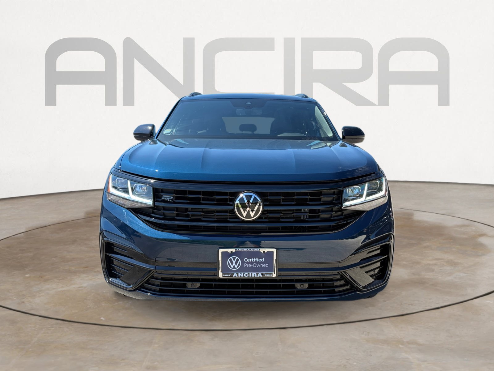 Certified 2023 Volkswagen Atlas Cross Sport SEL R-Line AWD/4WD image 4
