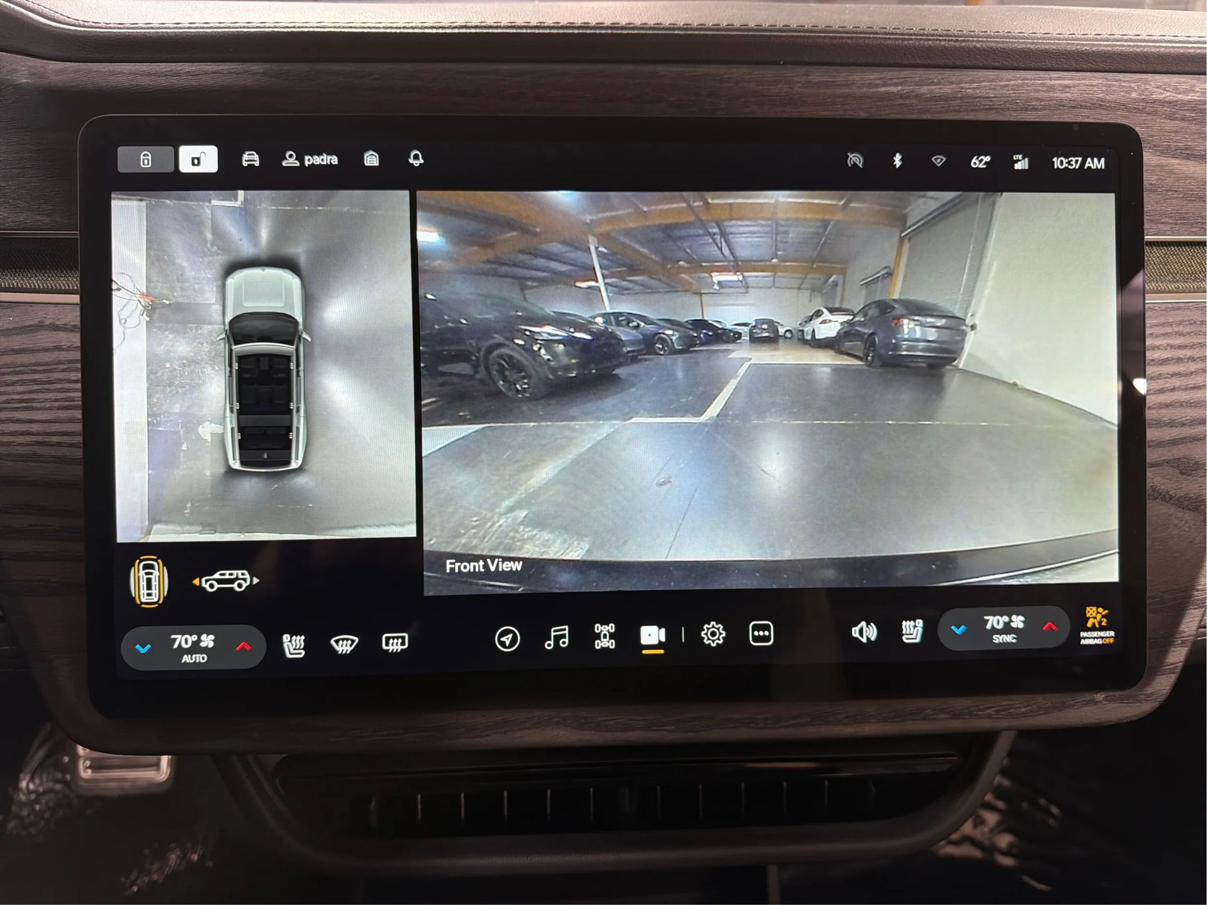 Used 2023 Rivian R1S Adventure AWD/4WD image 31