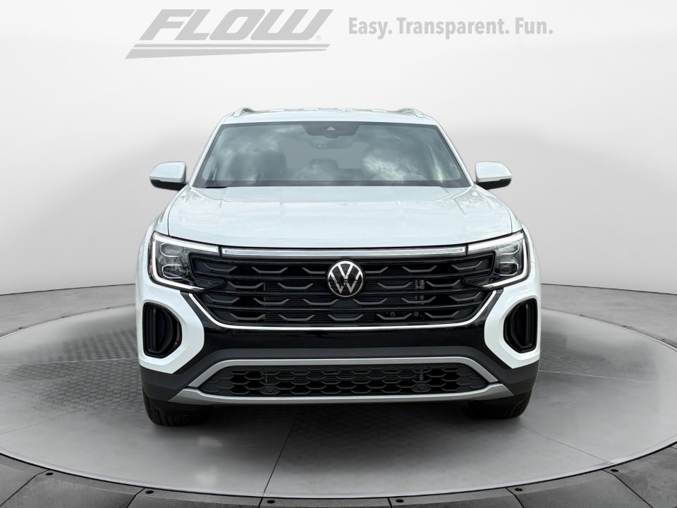 New 2026 Volkswagen Atlas Cross Sport SE image 2