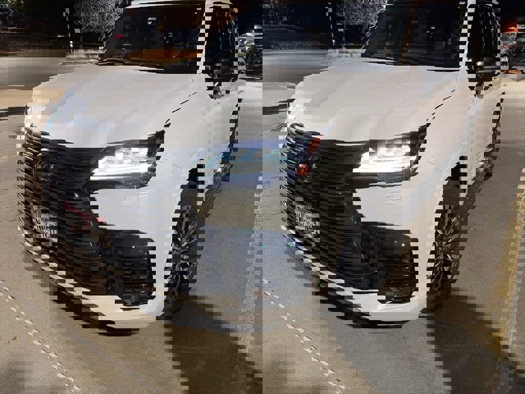 Used 2022 Lexus LX 600 4WD w/ Appearance Package