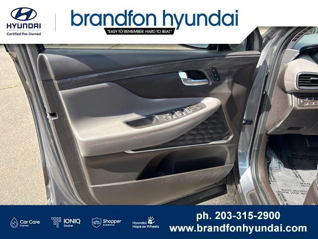 Used 2019 Hyundai Santa Fe AWD image 11