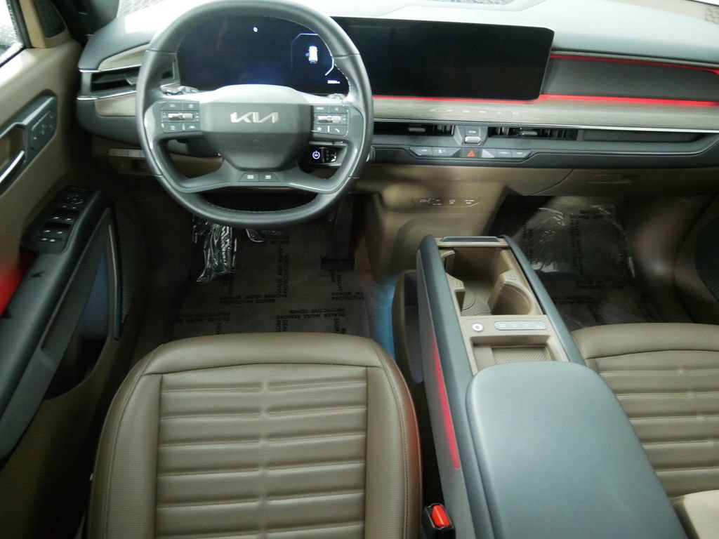Used 2024 Kia EV9 Land AWD/4WD image 23