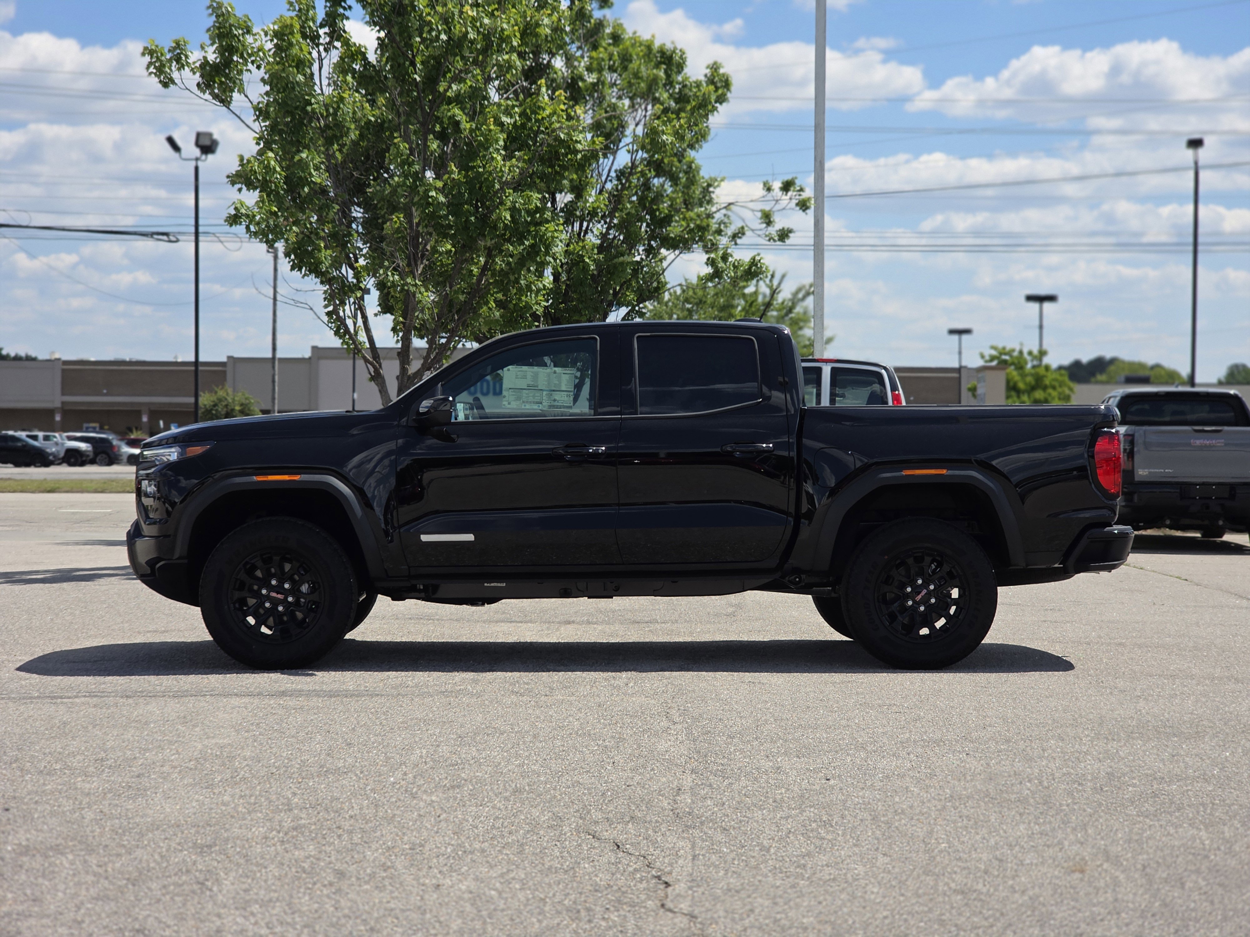New 2026 GMC Canyon Elevation RWD image 4
