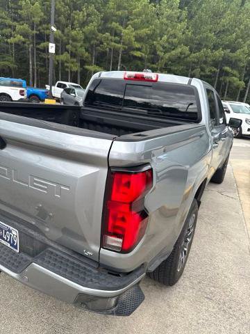 Used 2024 Chevrolet Colorado LT w/ LT Convenience Package III RWD image 28