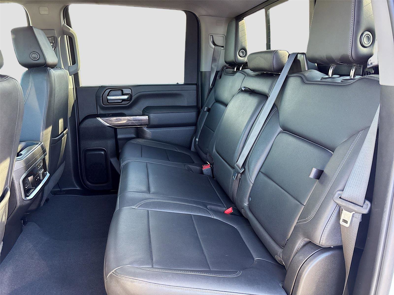 Used 2023 Chevrolet Silverado 2500 LTZ w/ LTZ Plus Package image 27