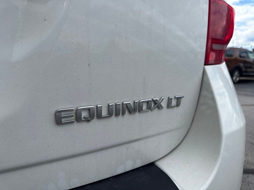 Used 2017 Chevrolet Equinox LT w/ Convenience Package AWD/4WD image 7