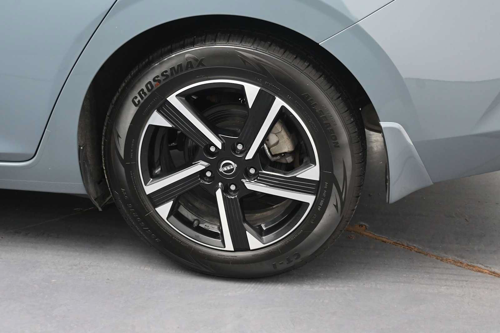 Used 2024 Nissan Sentra SV w/ All-Weather Package FWD image 5
